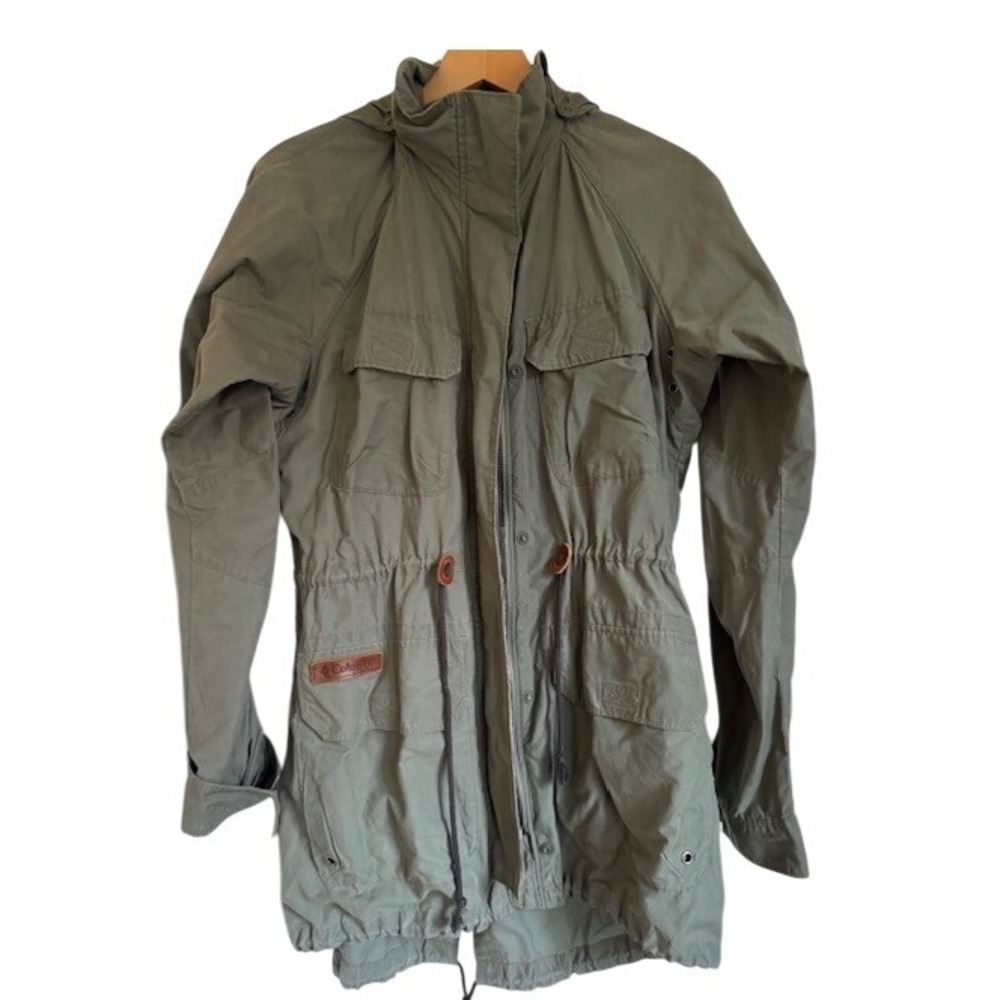 Columbia Women's Green‎ Utility Anorak Jacket with Camo Lining - Size M